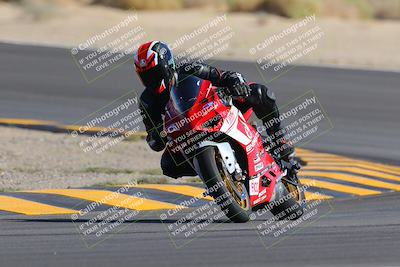 media/Oct-08-2022-SoCal Trackdays (Sat) [[1fc3beec89]]/Turn 10 (945am)/